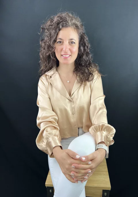 Anfitriona del podcast Más Allá del Límite